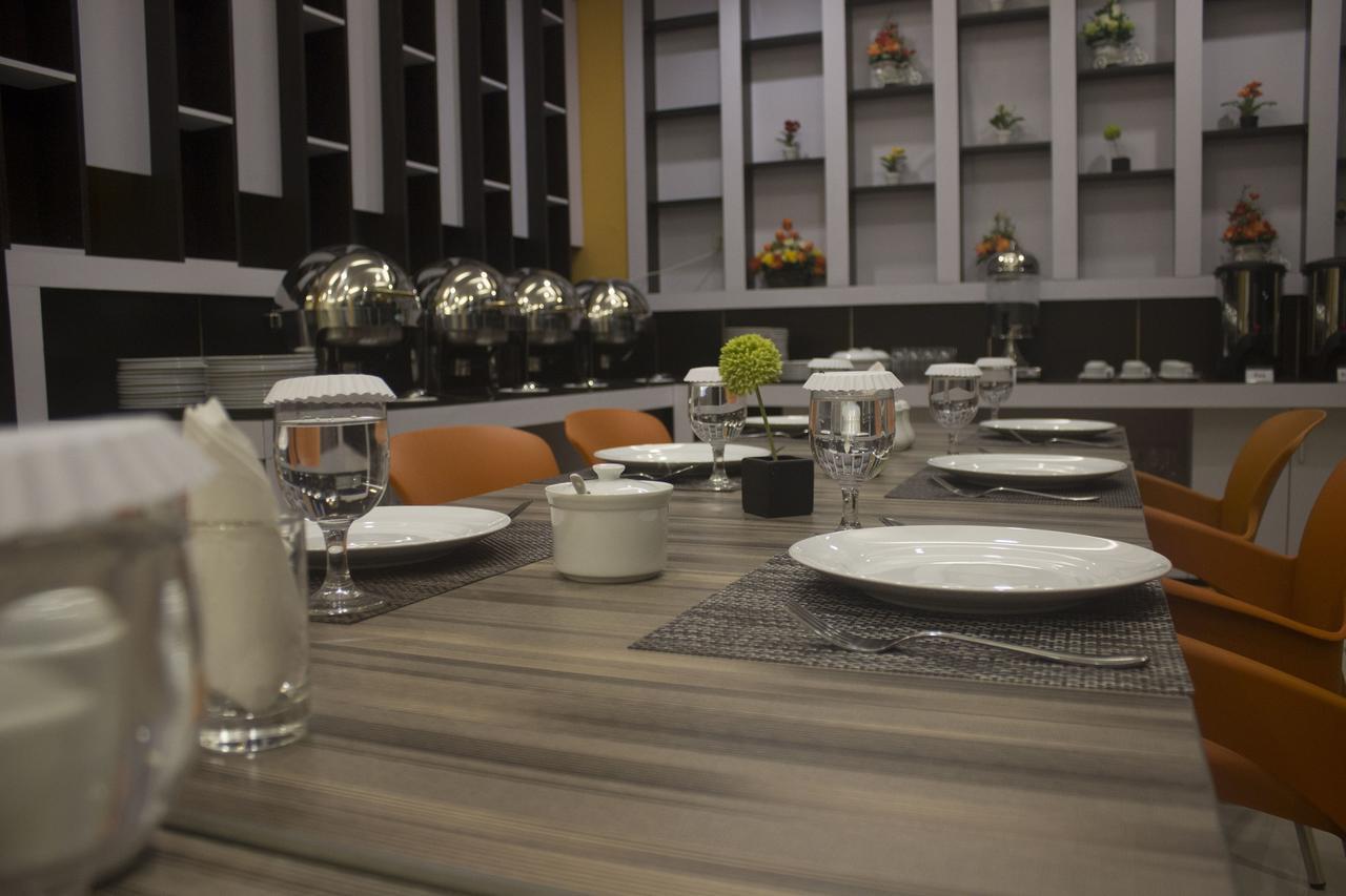 Hannah Hotel Syariah Painan 外观 照片