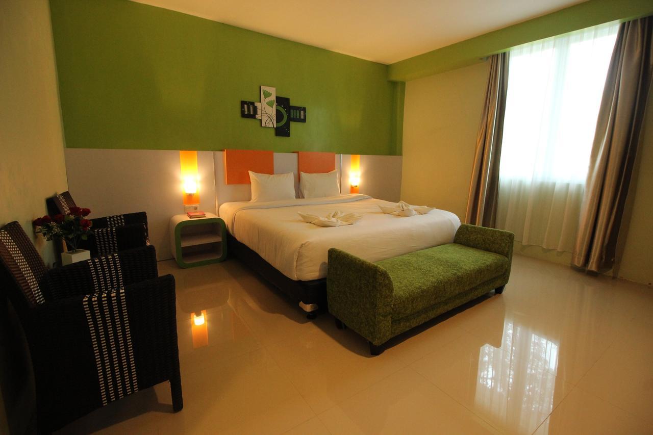 Hannah Hotel Syariah Painan 外观 照片